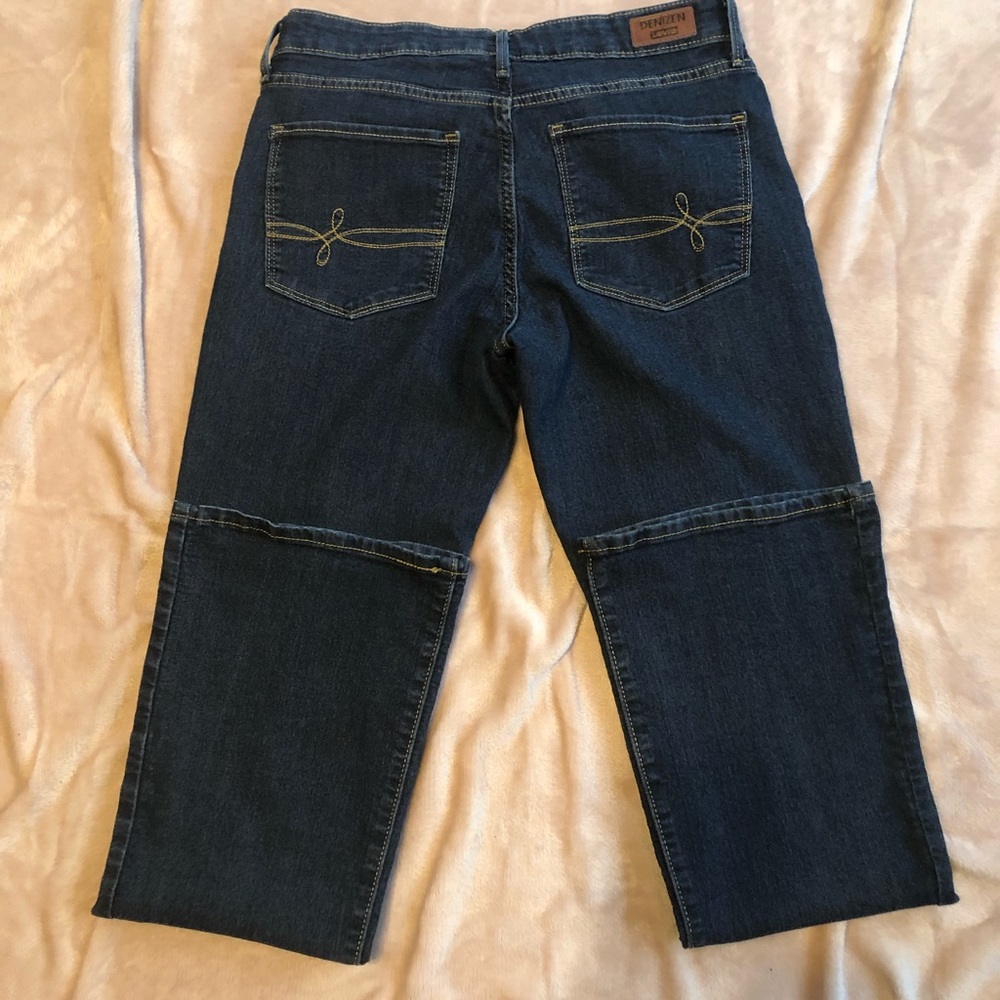 Denizen by Levi’s Women’s Boot Cut Jeans Size 8M